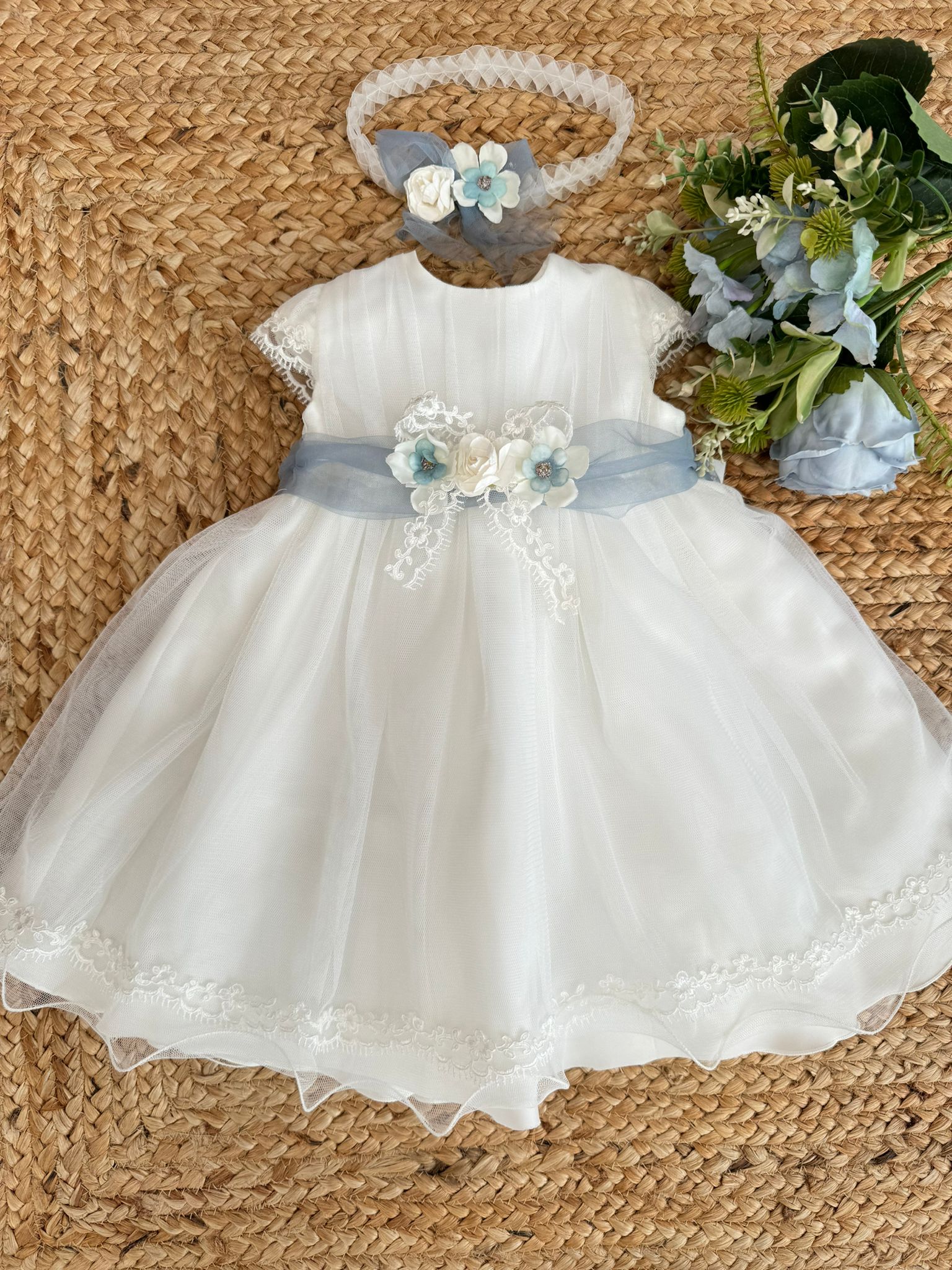 abito battesimo bimba, abito cerimonia bimba, vestito battesimo bimba, abbigliamento cerimonia bambina, vestito tulle bambina, abito elegante bambina, Belli e Monelli.