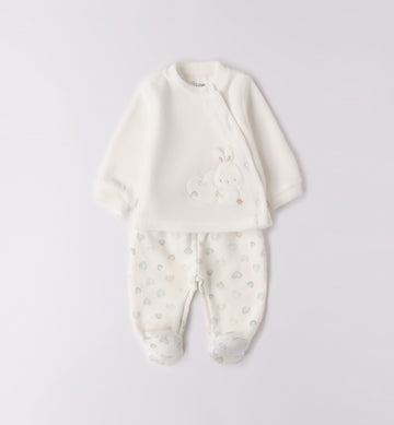 Tutina due pezzi neonata in ciniglia ianca con coniglietto ricamato e pantalone cuori