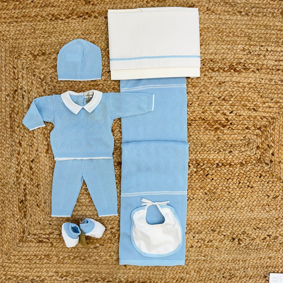 Uscita clinica neonato in 100% Cotone azzurro con completo due pezzi e copertina coordinata