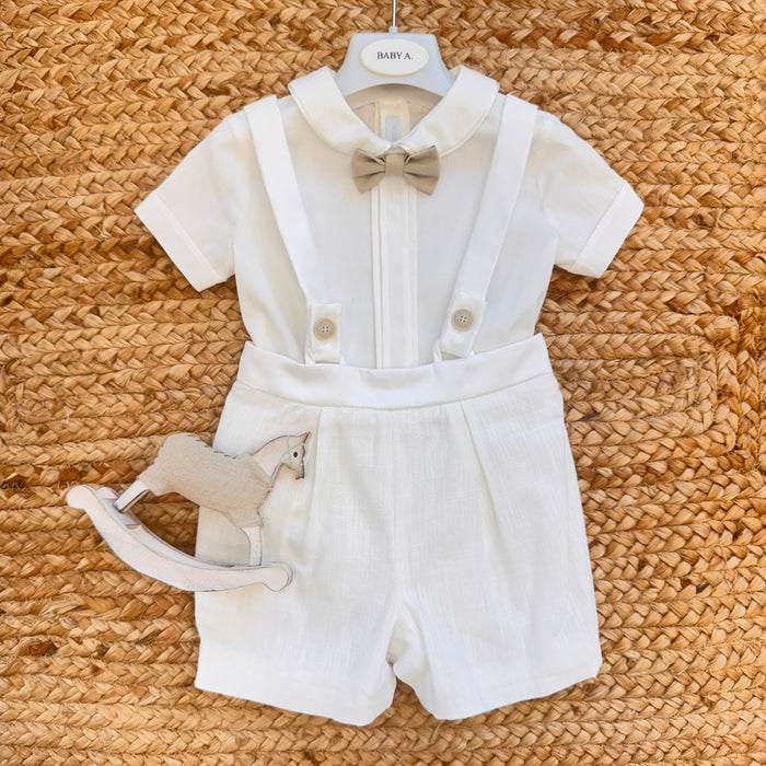 completo battesimo bimbo panna con body camicia e salopette elegante