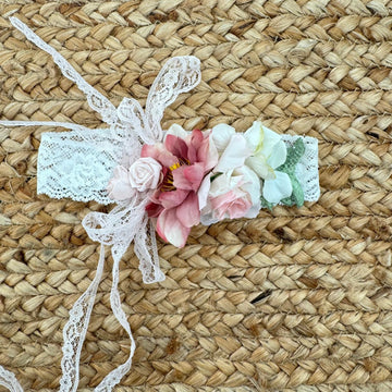 Fascia per capelli neonata in pizzo avorio con fiori rosa e verdi – Perfetta per battesimo e cerimonie