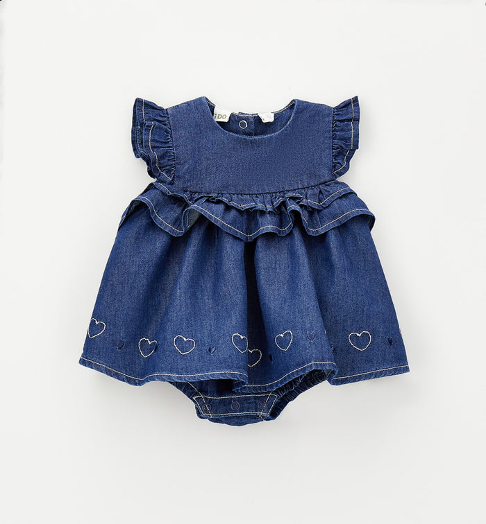 Pagliaccetto estivo bimba denim con cuori ricamati e ruches frontali
