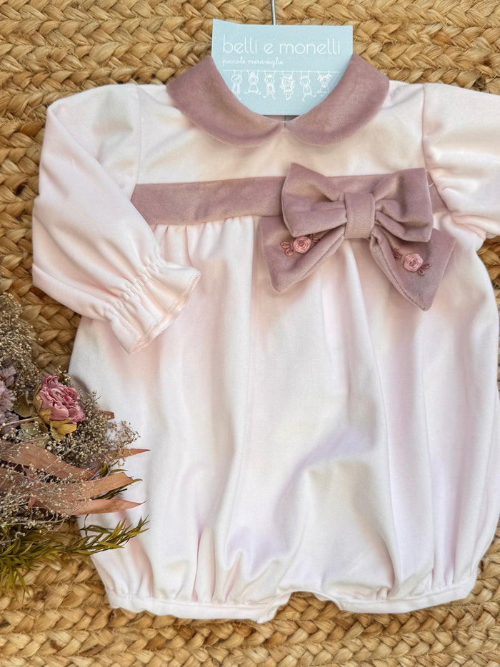 pagliaccetto-neonata-velluto-rosa-fiocco
