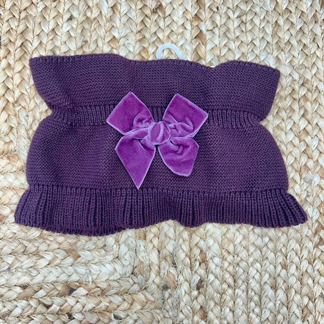 scaldacollo viola scuro Condor per neonata con fiocco in velluto tono su tono