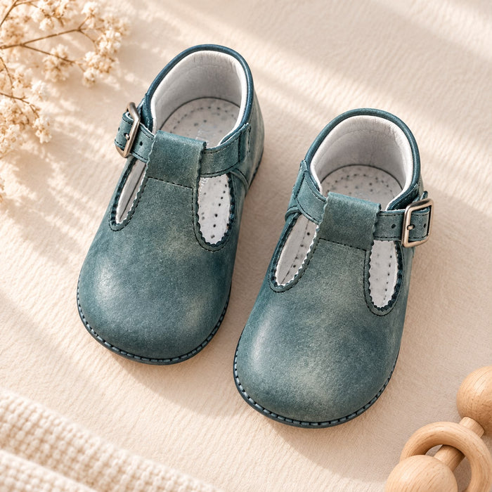 Scarpe battesimo bimbo verde flora con cinturino e fibbia, modello elegante da cerimonia.