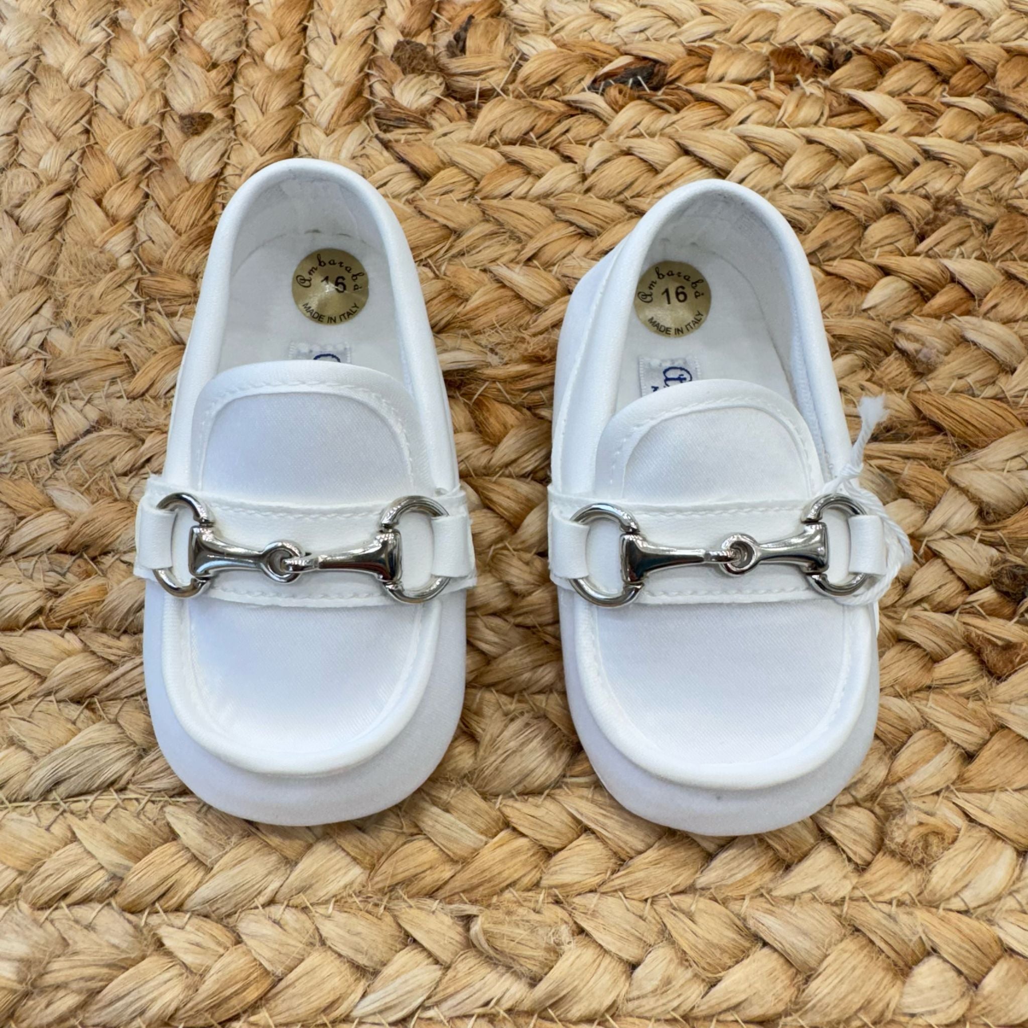 MOCASSINO CULLA BIANCO CON MORSETTO ARGENTO