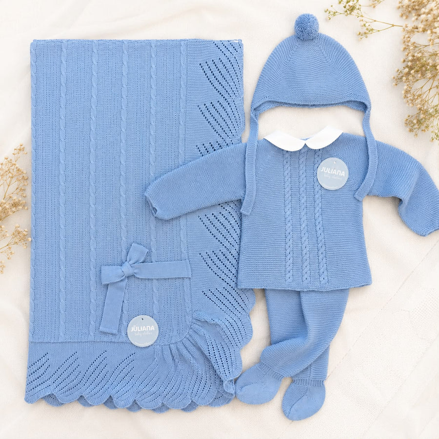 Set nascita neonato azzurro con copertina e completo in maglia