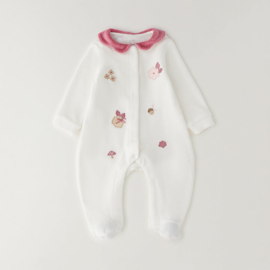 Tutina nascita neonata in ciniglia bianca con ricami floreali rosa