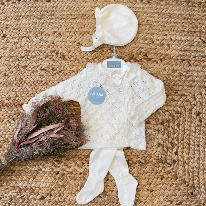 Tutina neonata panna con colletto in pizzo e fiocco