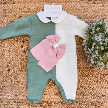 tutina neonata in misto lana verde e panna con maxi fiocco rosa