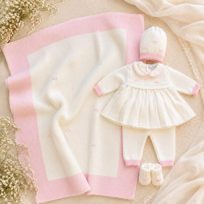 Uscita clinica neonata in pura lana con copertina latte e rosa confetto Made in Italy.