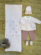 Uscita clinica neonata lana rosa con ricami floreali