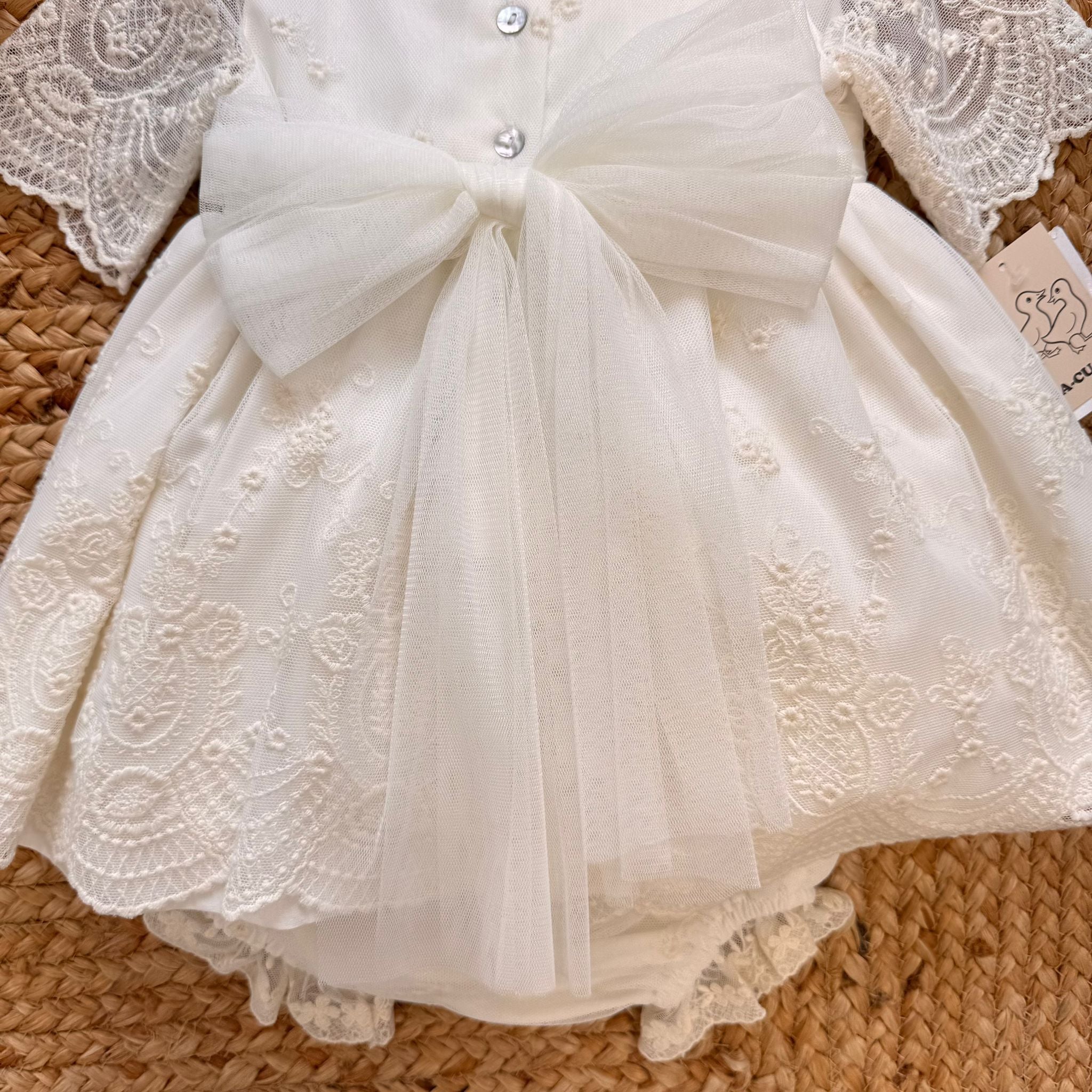 ABITO BATTESIMO BIMBA IN TULLE E PIZZO
