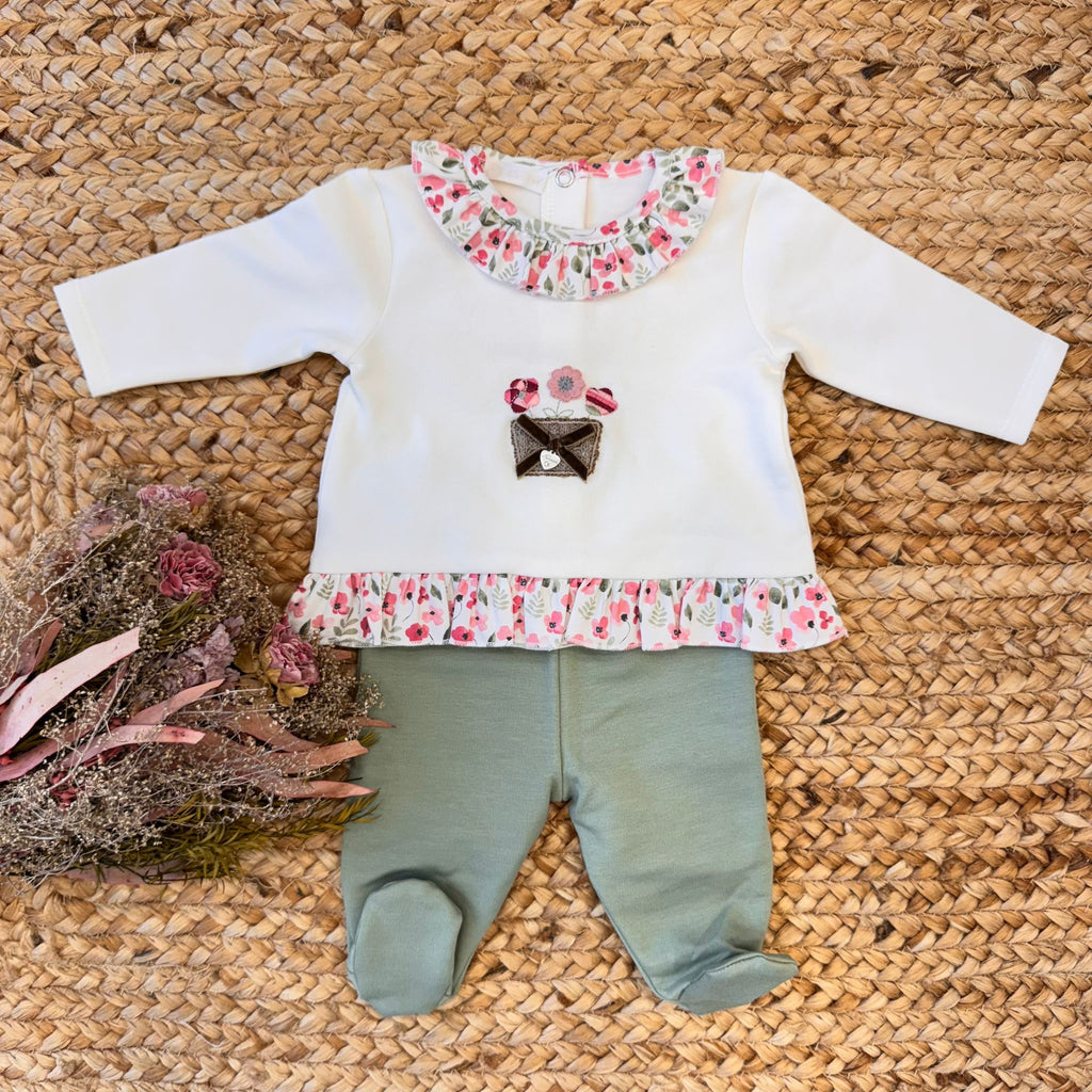 Uscita clinica neonata in caldo cotone con coperta sacco e fiori rosa