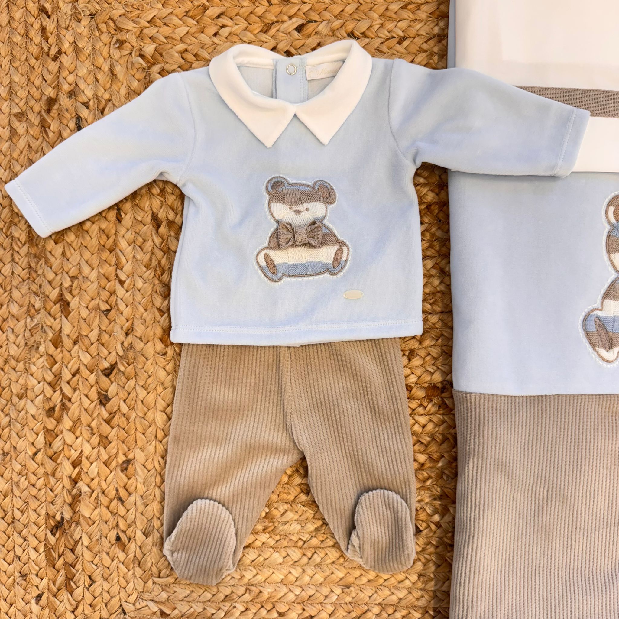 Uscita clinica neonato ciniglia celeste e beige con orsetto