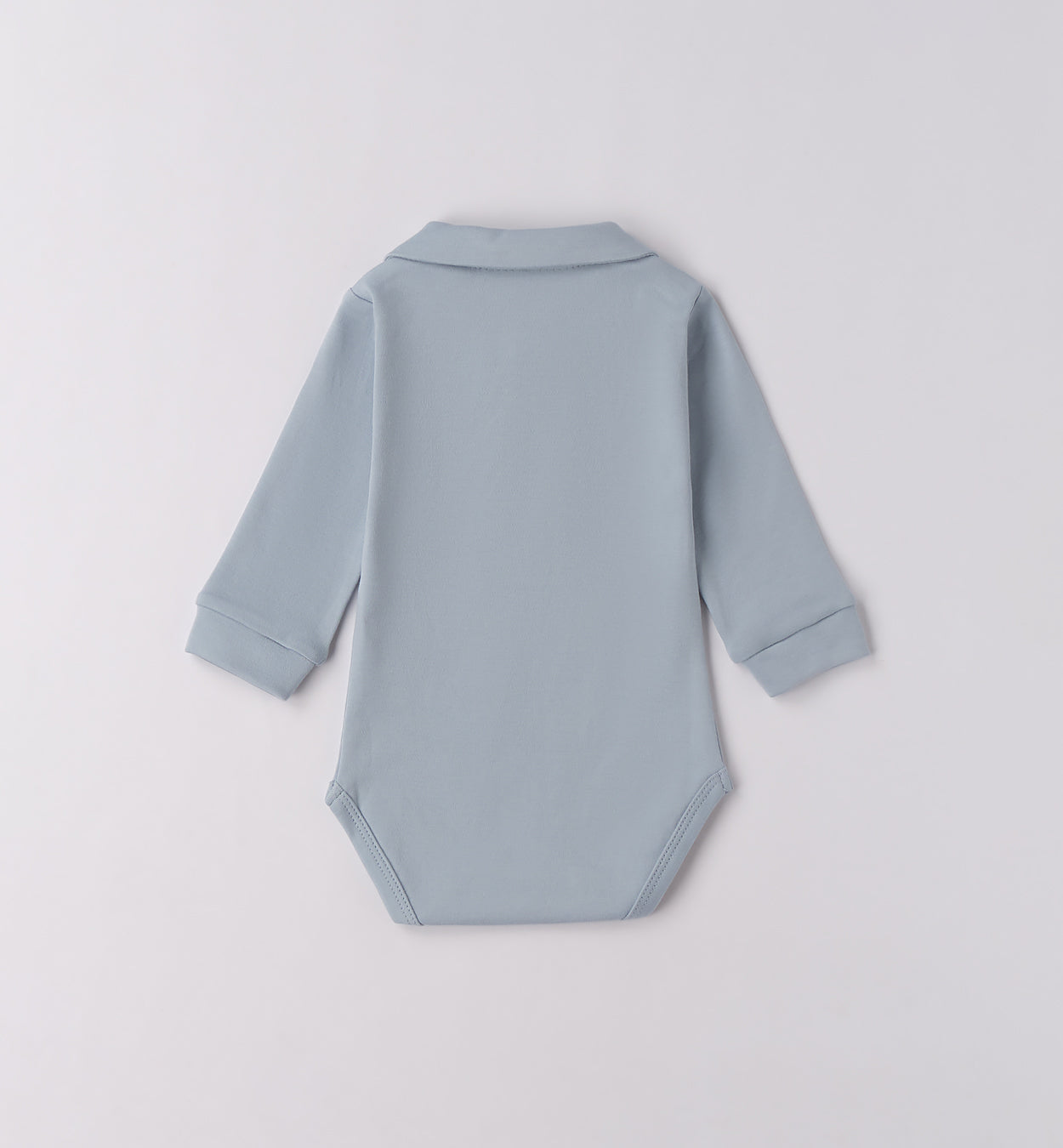 Bimbo maglia righe e jeans