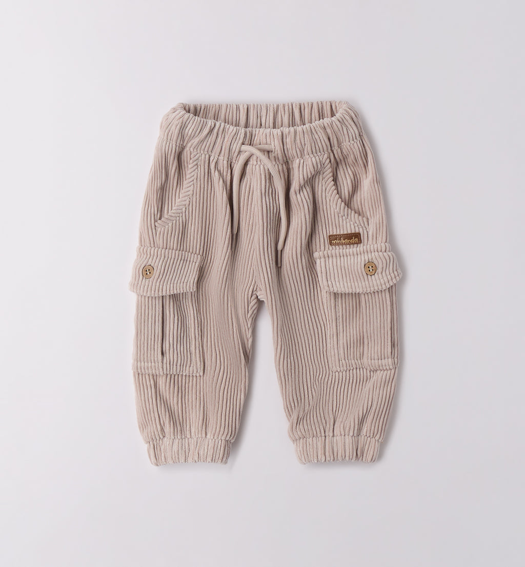 Completo casual chic bimbo maglia navy e pantaloni beige