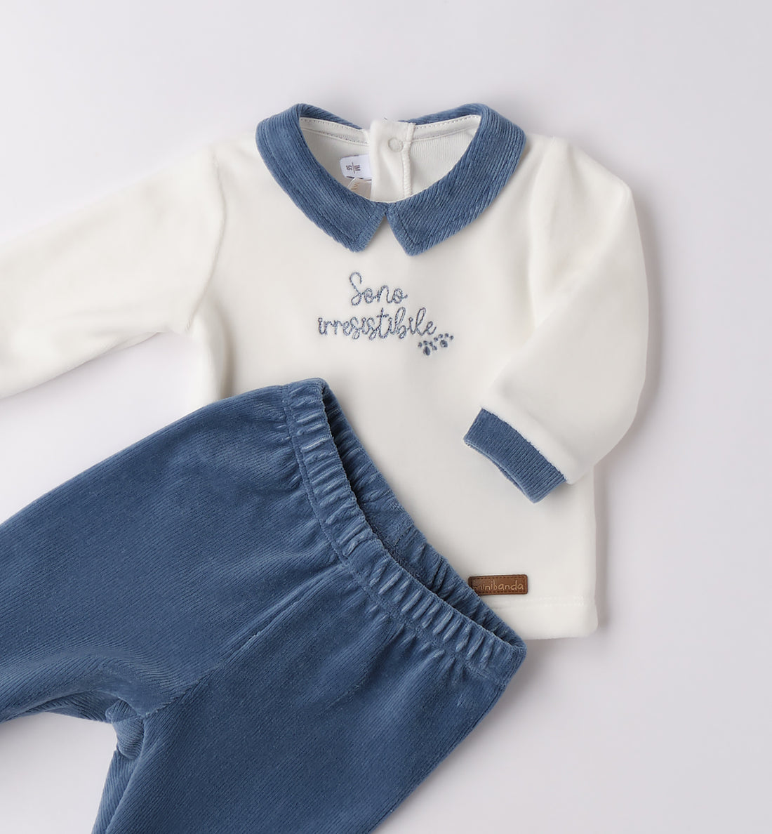 Tutina ciniglia neonato panna e blu con ricamo