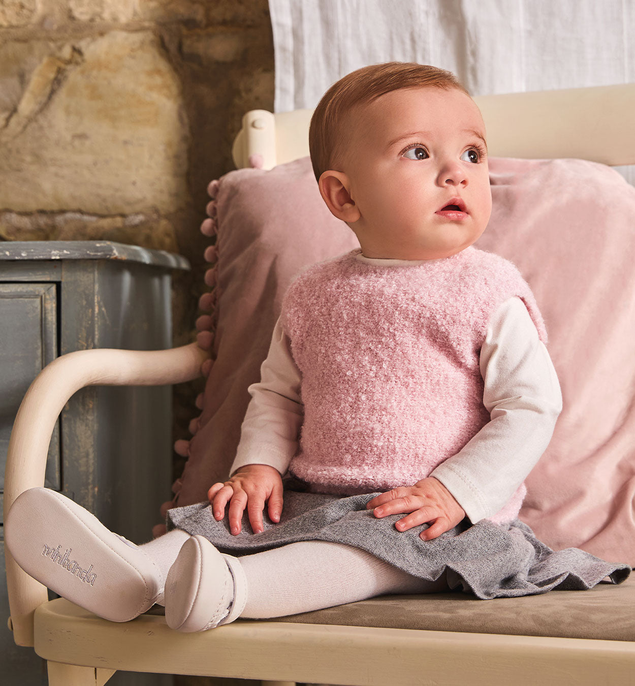 Completo bimba rosa e grigio con gilet e gonna