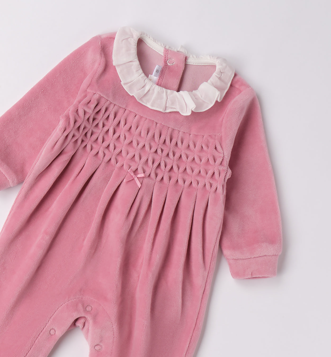 Tutina ciniglia bianco latte o rosa antico con ricamo nido d’ape
