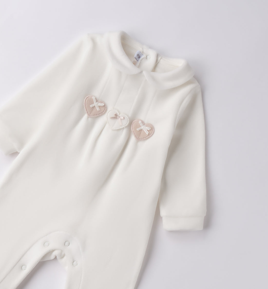 Tutina neonata caldo cotone bianco latte con cuori tortora