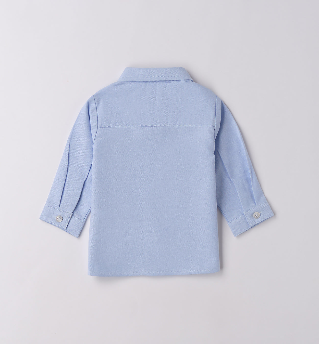 Completo bambino camicia azzurra e cardigan beige