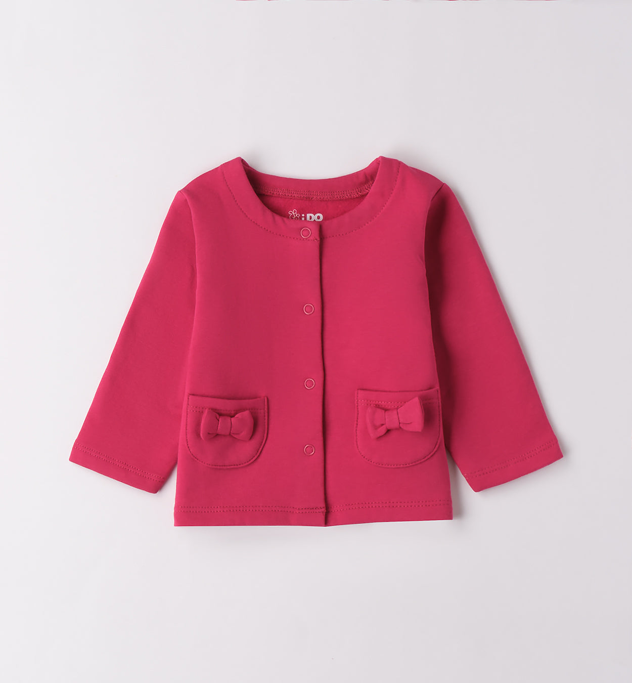 Completo bimba fucsia con t-shirt e jeans