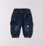 Completo bimba rosa con maglia cuore e jeans