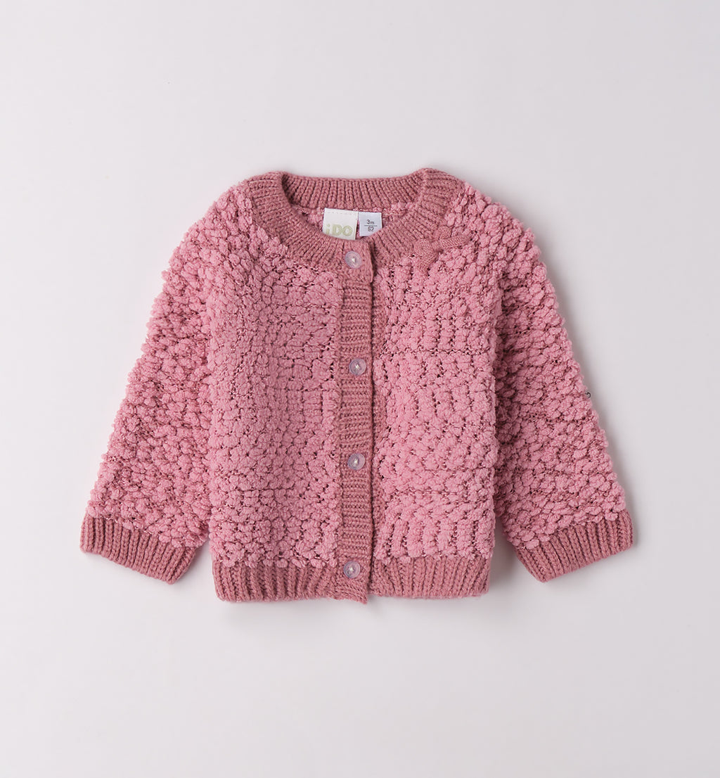Completo bimba rosa con cardigan e pantaloni beige