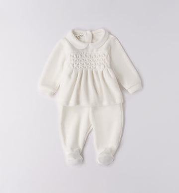 Tutina panna in ciniglia neonata con lavorazione a nido d’ape