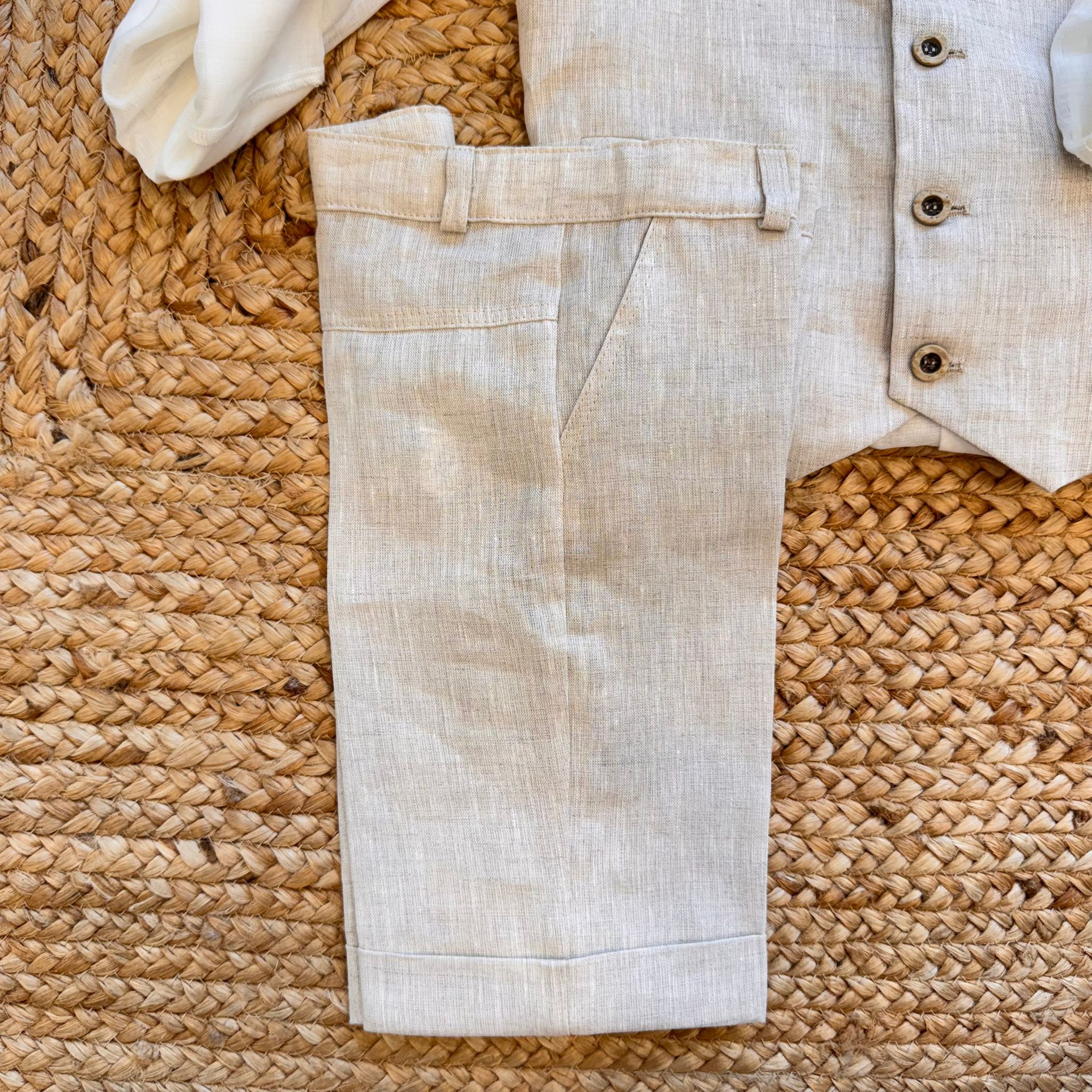 COMPLETO BEIGE ELEGANTE
