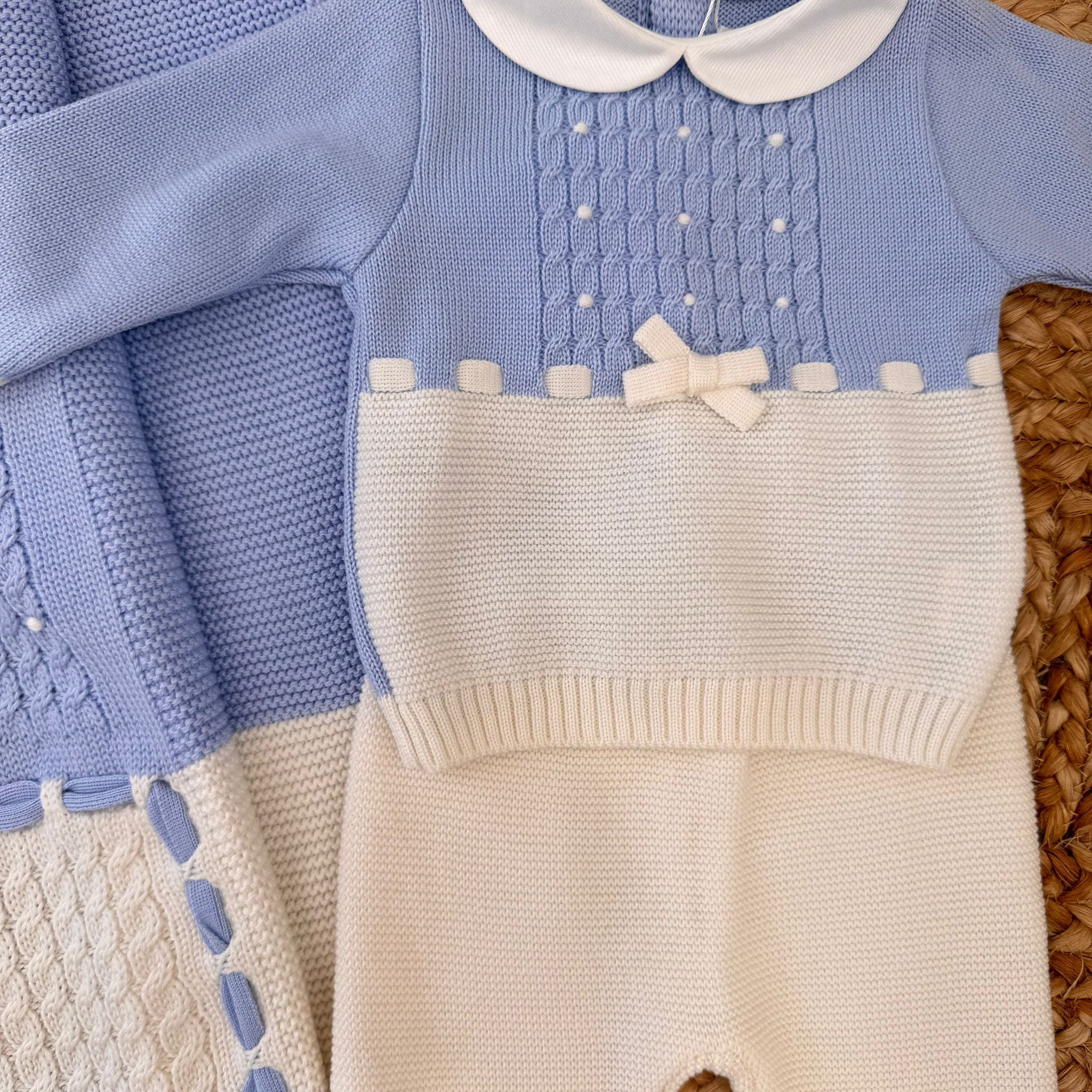 USCITA CLINICA AZZURRO E PANNA IN LANA MERINO |NUOVA COLLEZIONE