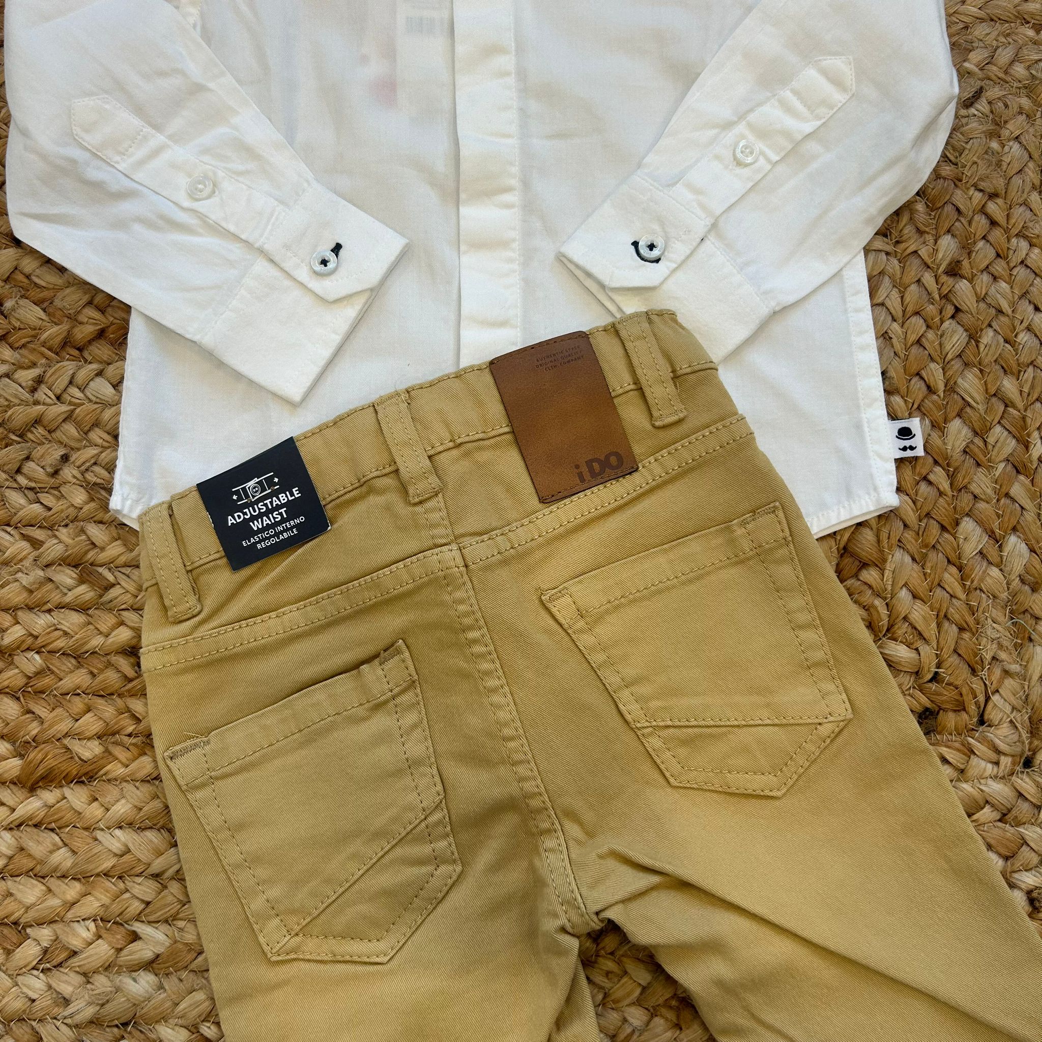 COMPLETO CAMICIA E PANTALONE BEIGE