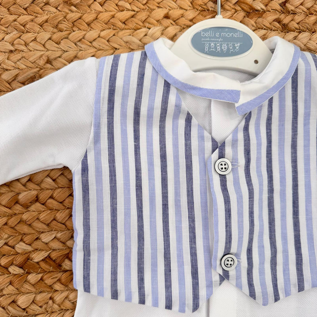 Tutina neonato in cotone con gilet rigato cucito – outfit estivo elegante per primo cambio