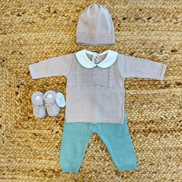 COORDINATO NASCITA MASCHIETTO SABBIA E VERDE ACQUA CON SCARPETTE