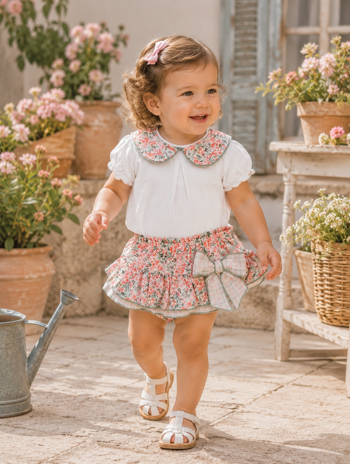 Completo bimba in cotone con colletto floreale e culotte con fiocco