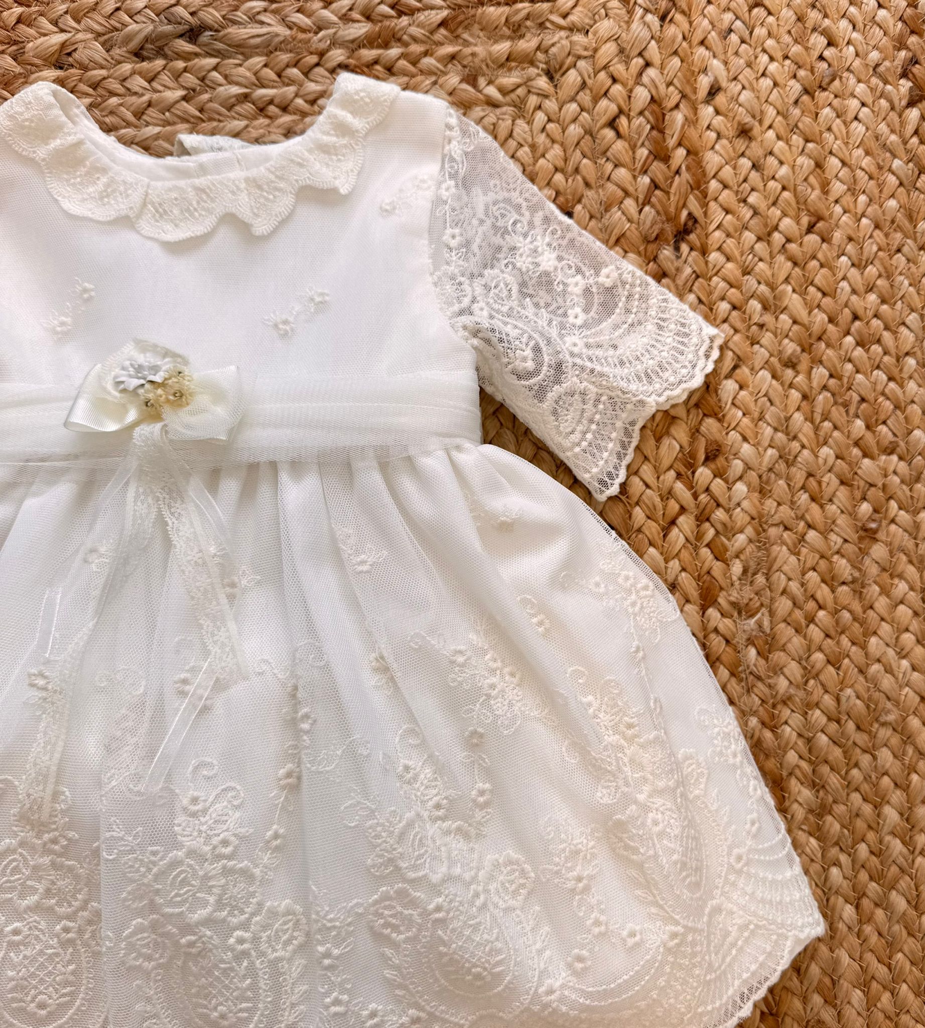 ABITO BATTESIMO BIMBA IN TULLE E PIZZO
