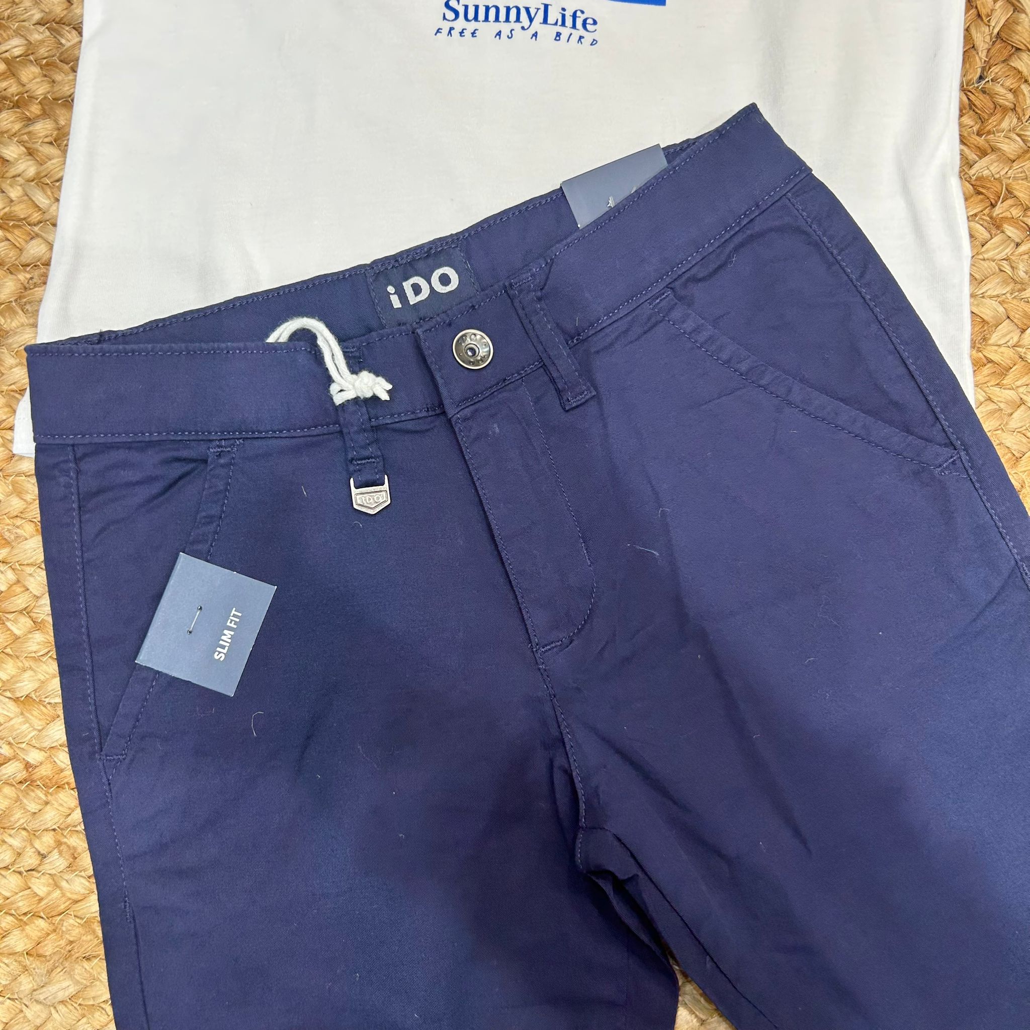 COMPLETO BAMBINO T-SHIRT "SUNNY LIFE" E PANTALONE BLU NAVY SLIM FIT
