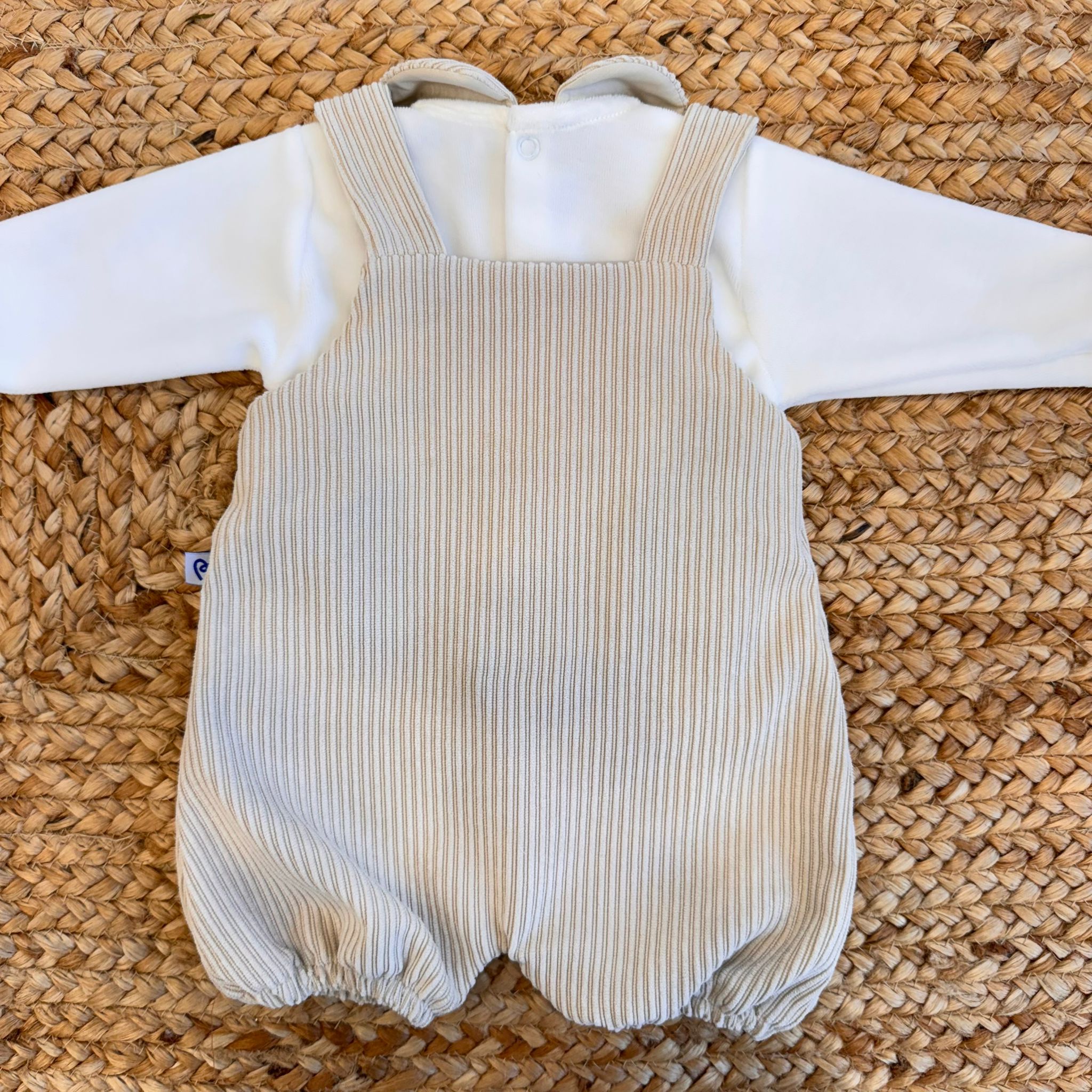 Pagliaccetto beige in velluto per neonata/NUOVA COLLEZIONE