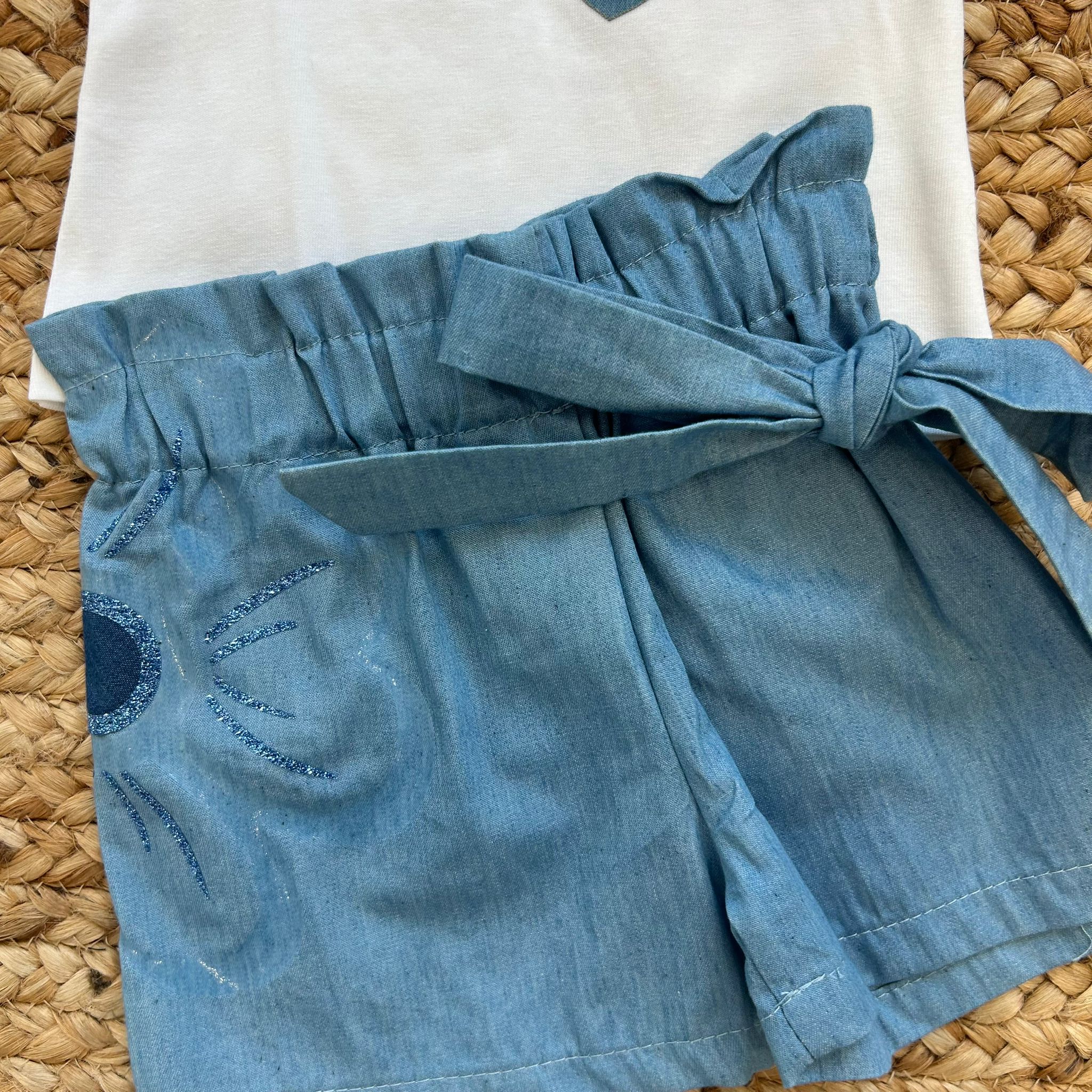 COMPLETO "CHE CUORE SEI?" CON SHORTS DENIM