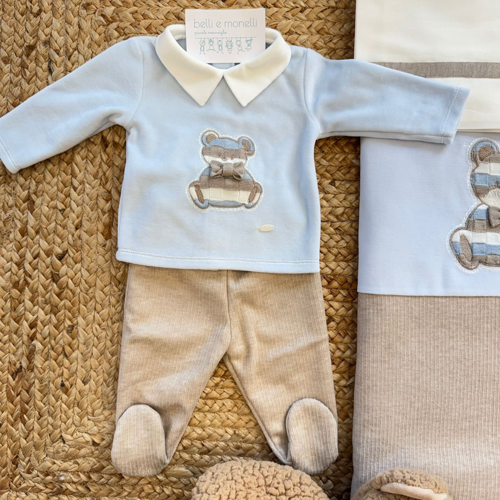 Uscita clinica neonato ciniglia celeste e beige con orsetto