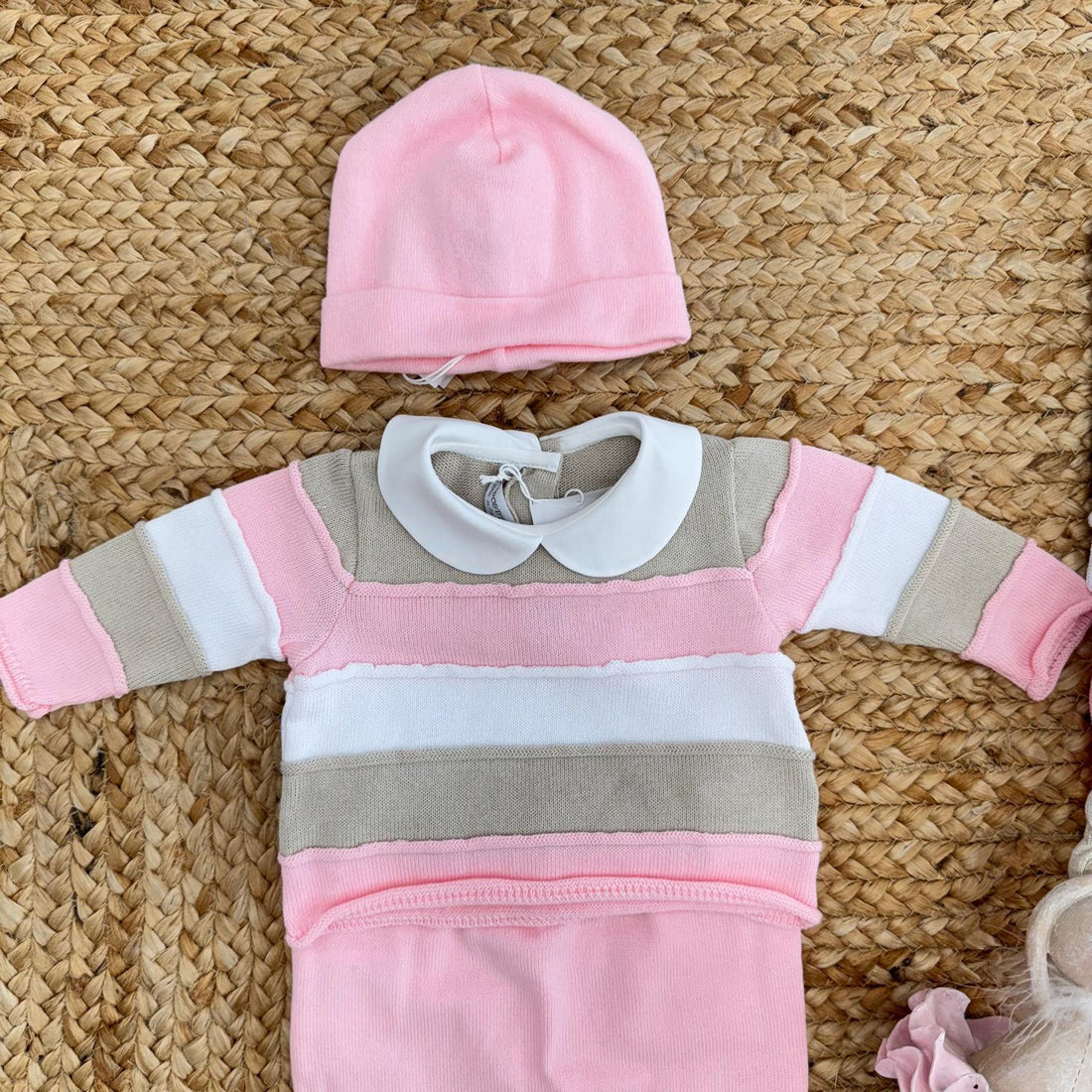 Set nascita neonata estivo in cotone con righe rosa, tutina, copertina, cappellino e scarpine – primo cambio ospedale