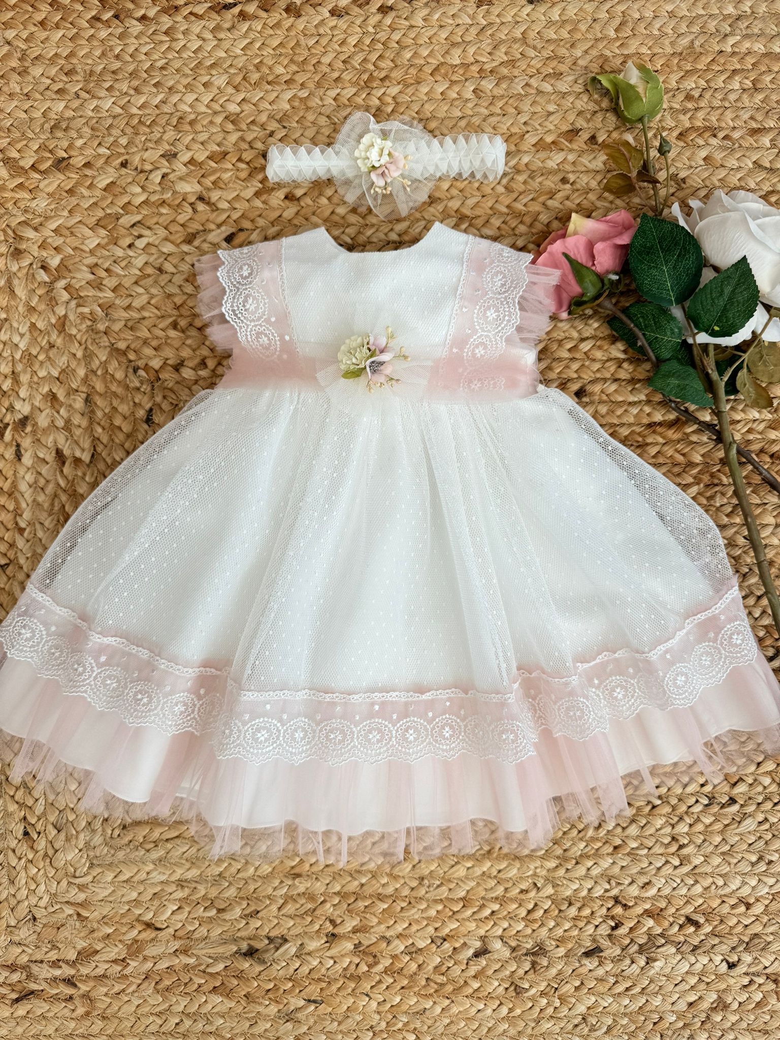 abito battesimo bimba, abito cerimonia bimba, vestito battesimo bimba, abbigliamento cerimonia bambina, vestito tulle bambina, abito elegante bambina, Belli e Monelli.