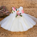 abito-bianco-bambina-fiori-tulle