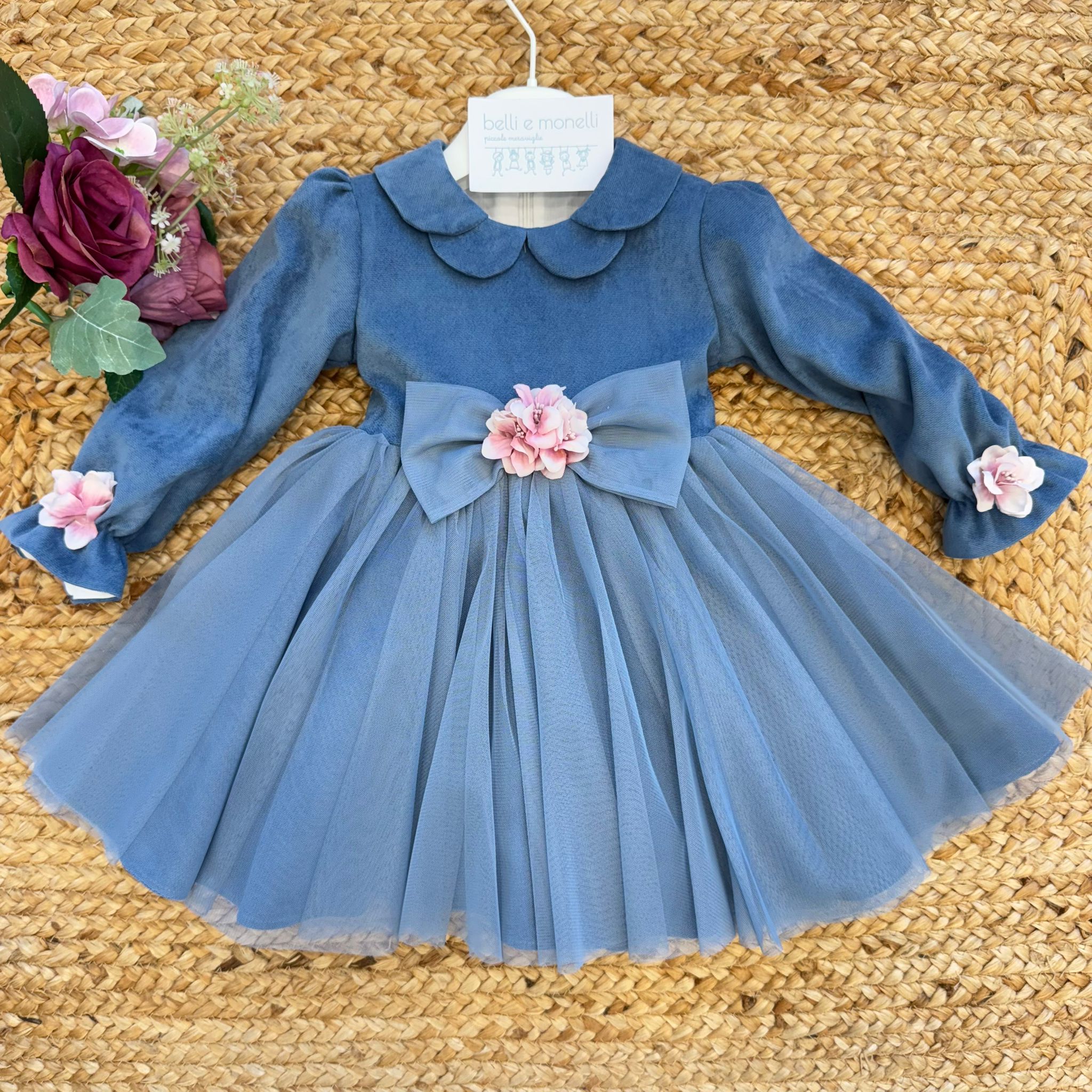 Abito elegante azzurro polvere bambina con fiocco e fiori
