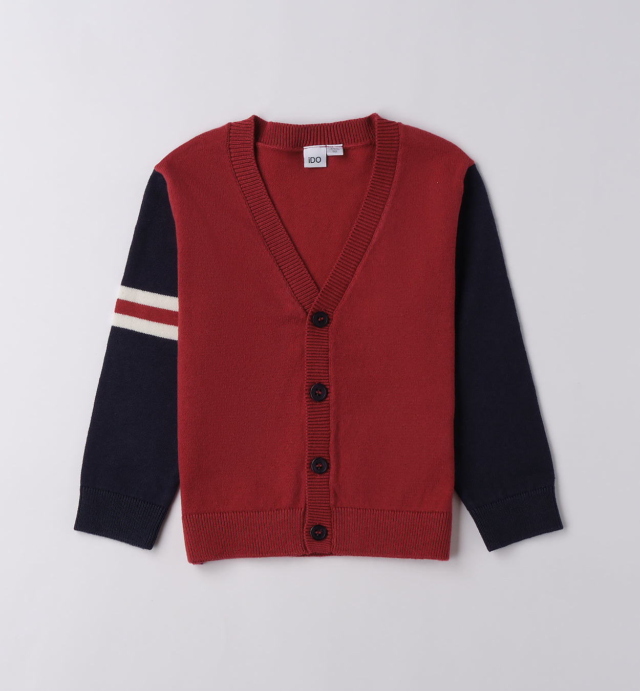 Cardigan bambino rosso e blu navy con scollo a V e bottoni vista frontale