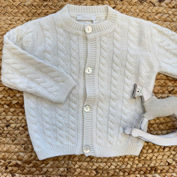 Cardigan neonato panna intrecciato con bottoni madreperla