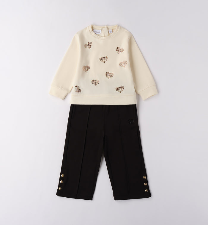 Completo bambina elegante con maglia panna cuori strass e pantalone nero