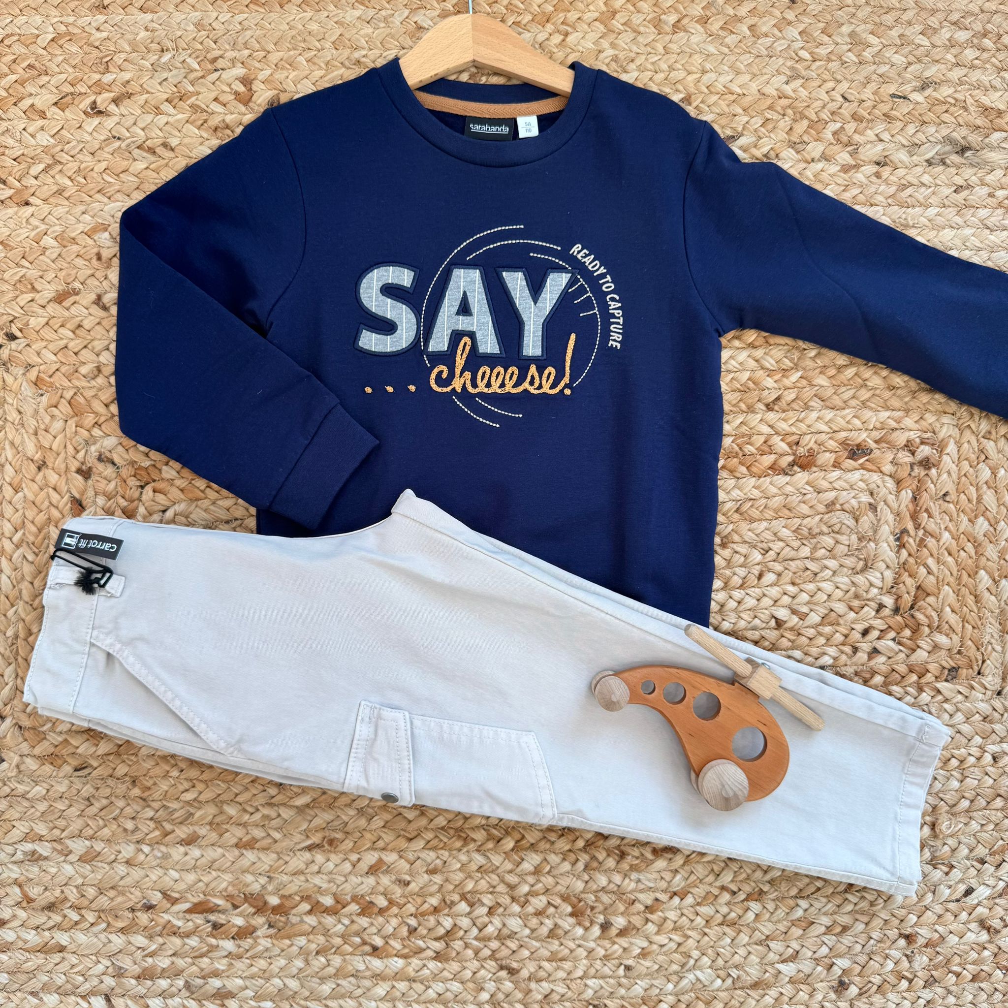 Completo bambino blu caldo cotone con felpa e pantaloni chiari