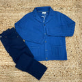 Completo bimbo bluette con cardigan a trecce e pantalone blu coordinato